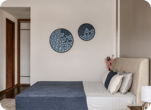 Modern minimalist bedroom